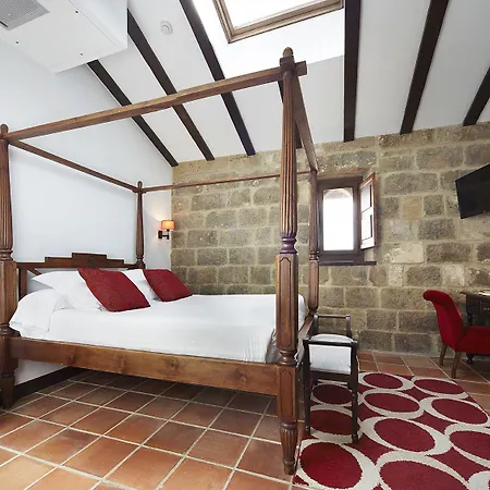 Hotel Saiaz Hotela 2*