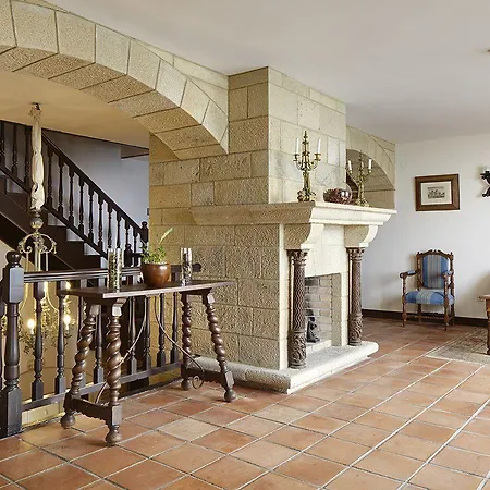 Hotel Saiaz Hotela Getaria