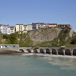 Saiaz Hotela 2* Getaria