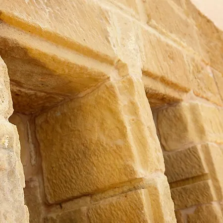 Hotel Saiaz Hotela 2*