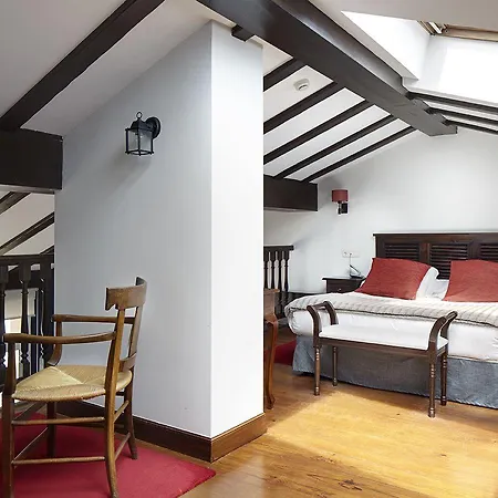 Saiaz Hotela Hotel 2*