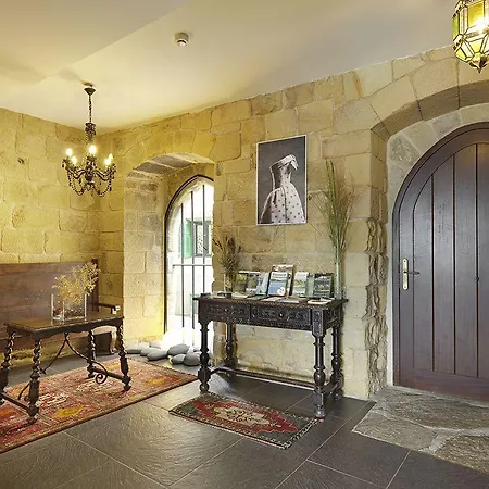 Saiaz Hotela 2* Getaria