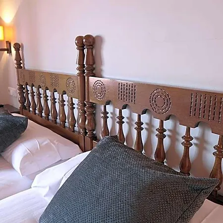 Hotell Saiaz Hotela 2*