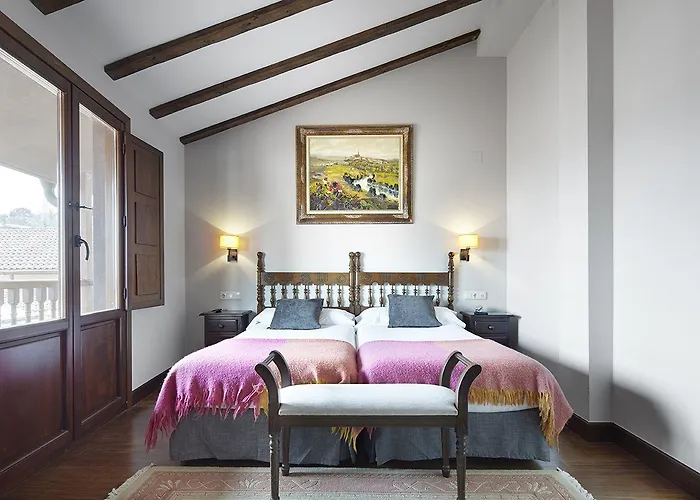 Hotel Saiaz Hotela Getaria