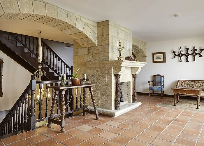 Hotel Saiaz Hotela Getaria