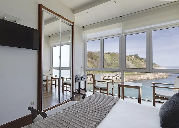 Saiaz Hotela 2* Getaria