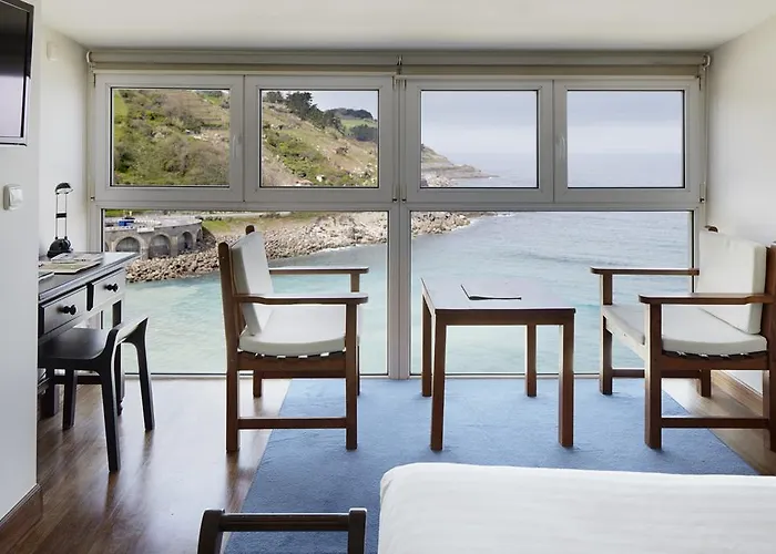 Saiaz Hotela 2* Getaria