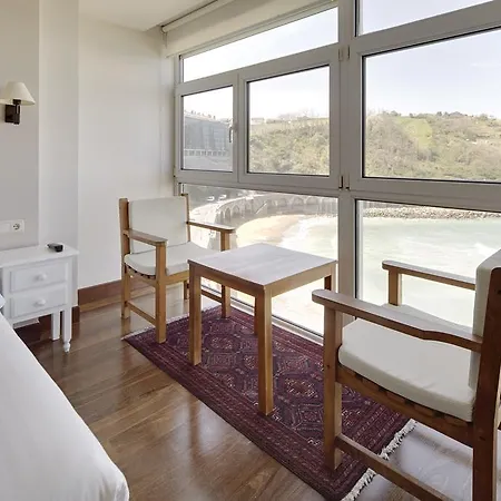 Saiaz Hotela 2* Getaria